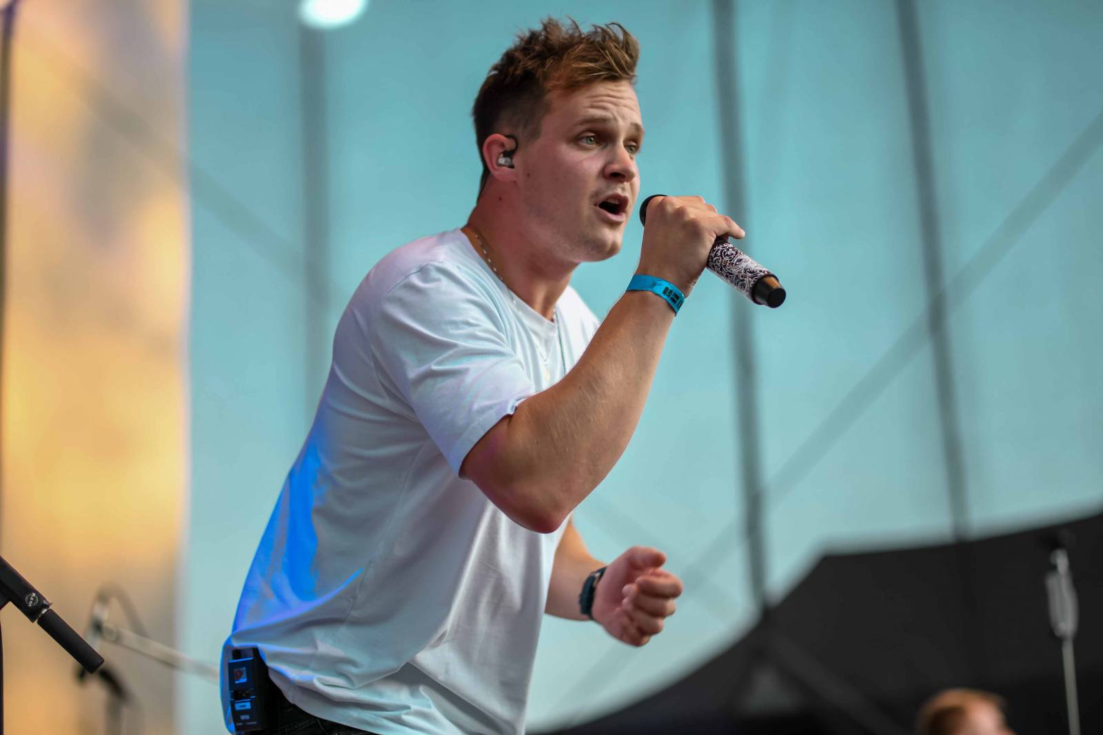 My máme rádi víno, hřmělo mikulovským amfiteátrem. Chinaski jedou napříč republikou