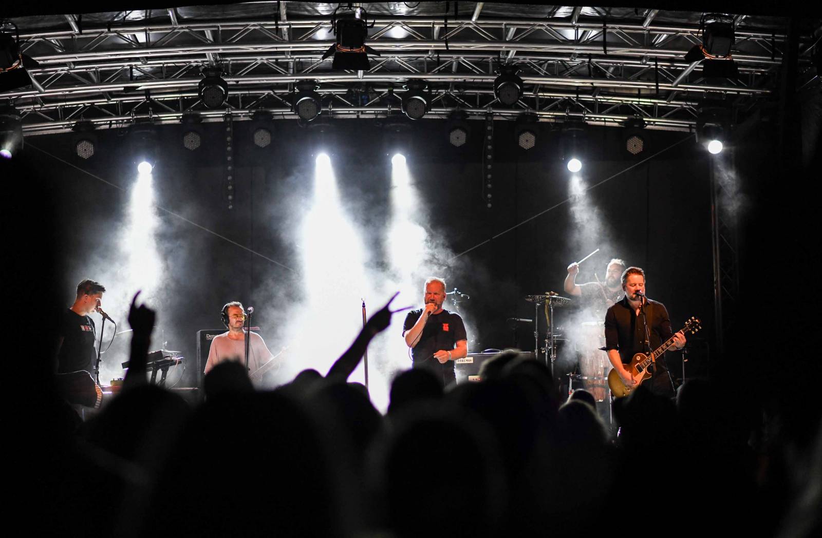 David Koller ve Valticích nedohrál. Jeho koncert zrušil déšť