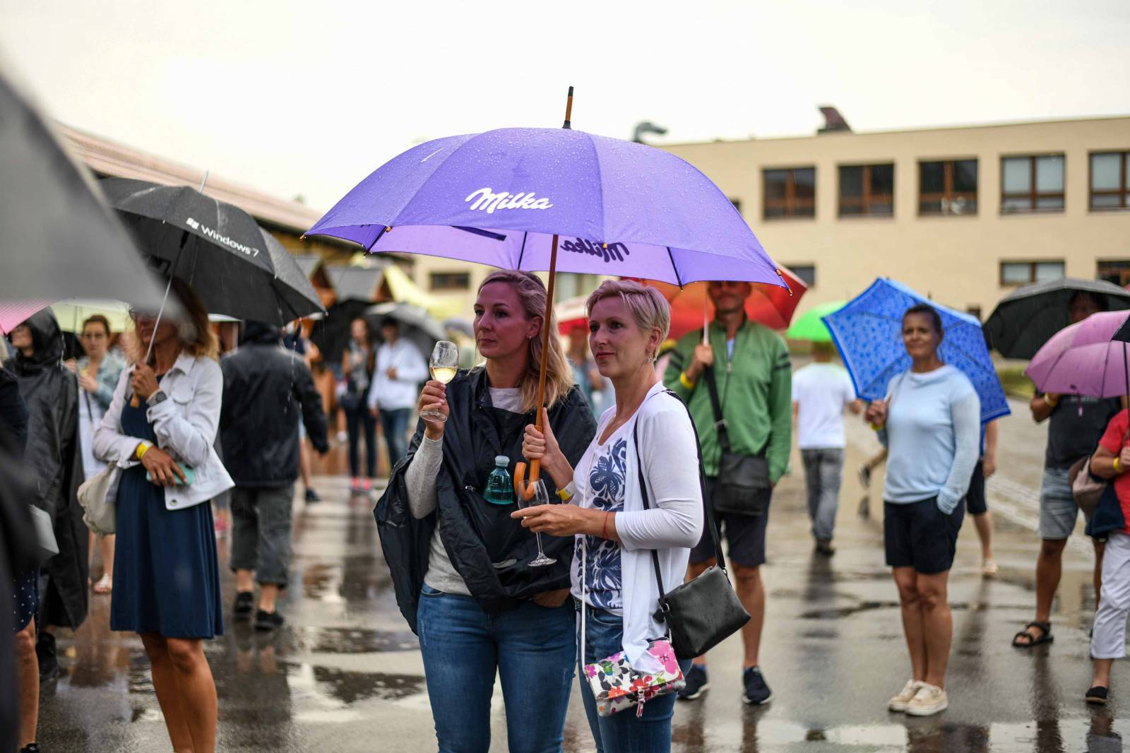 David Koller ve Valticích nedohrál. Jeho koncert zrušil déšť