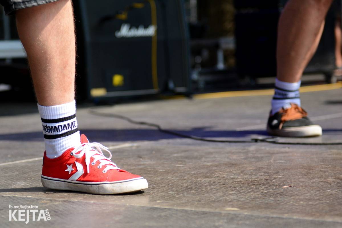 Běsnění na Valníku. Druhý den vystoupily kapely zakázanÝ ovoce, Totální nasazení nebo Znouzectnost