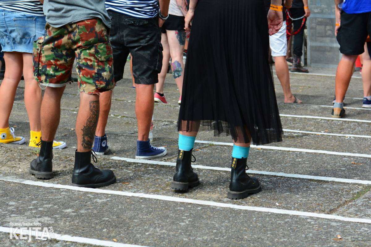 Běsnění na Valníku. Druhý den vystoupily kapely zakázanÝ ovoce, Totální nasazení nebo Znouzectnost