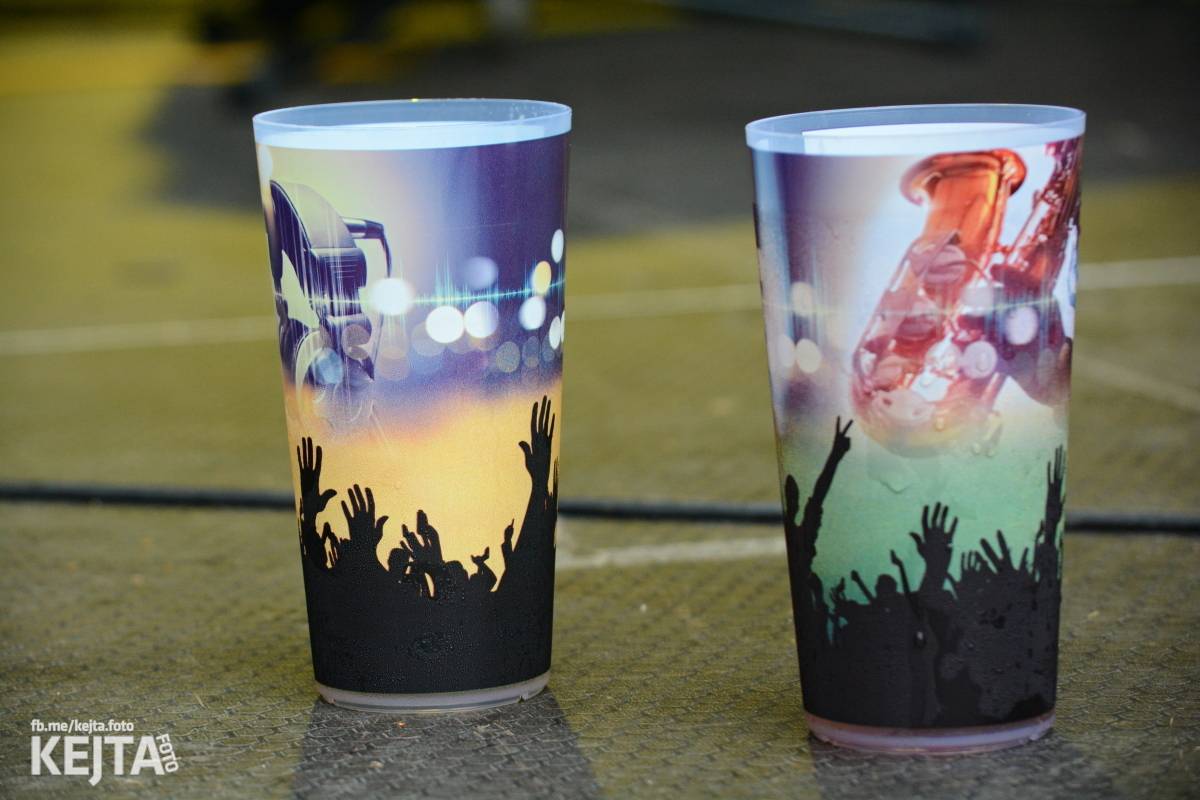 Běsnění na Valníku. Druhý den vystoupily kapely zakázanÝ ovoce, Totální nasazení nebo Znouzectnost