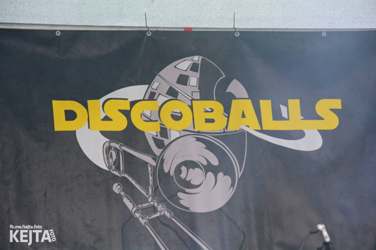 Běsnění na Valníku. Druhý den vystoupily kapely zakázanÝ ovoce, Totální nasazení nebo Znouzectnost