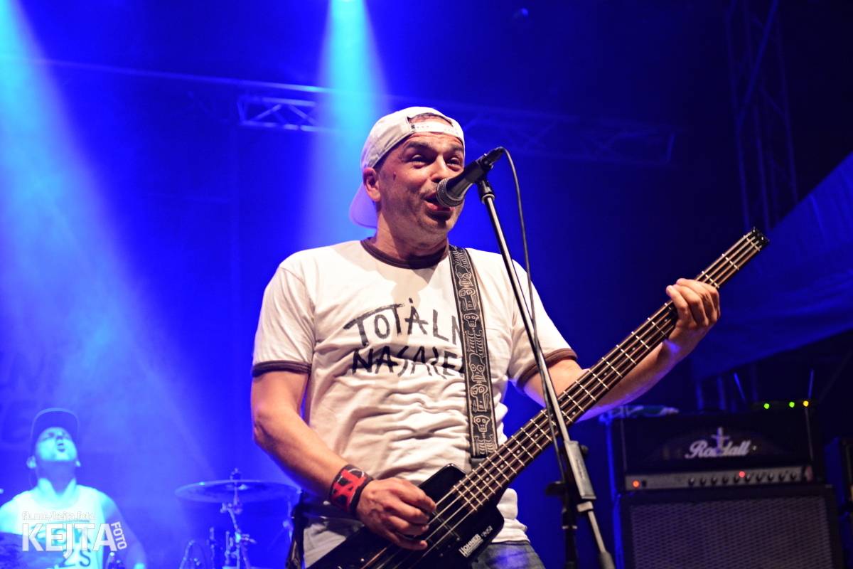 Běsnění na Valníku. Druhý den vystoupily kapely zakázanÝ ovoce, Totální nasazení nebo Znouzectnost