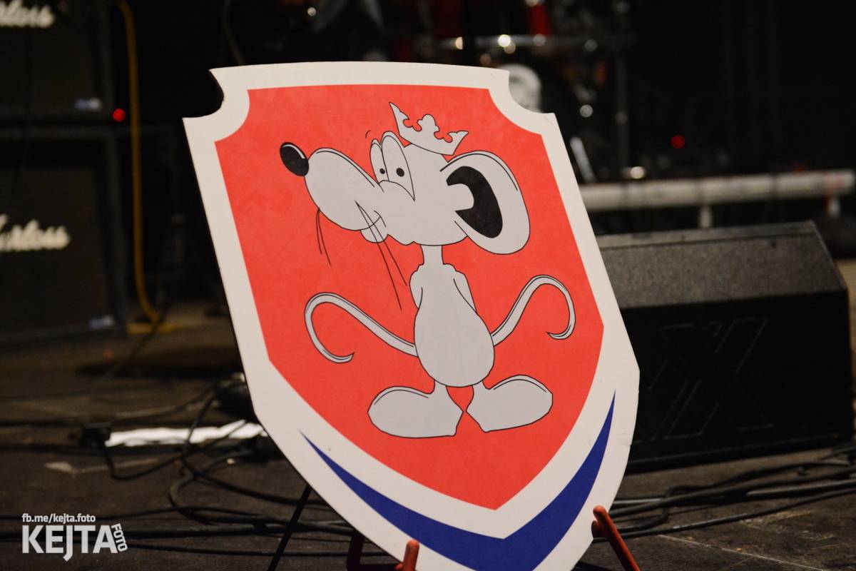 Běsnění na Valníku. Druhý den vystoupily kapely zakázanÝ ovoce, Totální nasazení nebo Znouzectnost