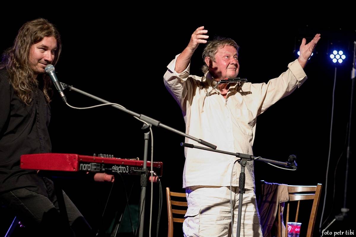 Vladimír Merta s Lubošem Pospíšilem zpříjemnili českobudějovickým příznivcům večer 