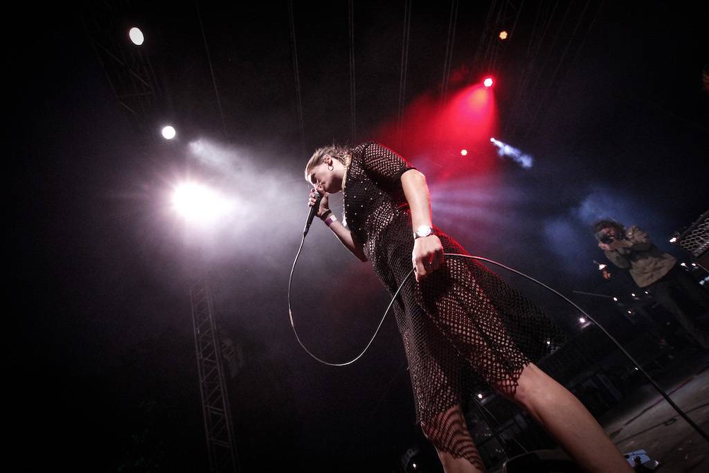 Gaia Mesiah ovládla pražské Výstaviště. Doprovodili ji The Cork Brothers a Roman Lomtadze