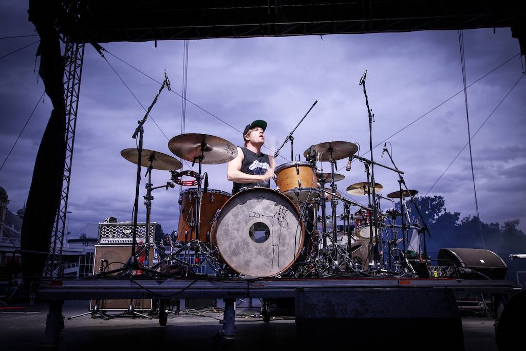 Gaia Mesiah ovládla pražské Výstaviště. Doprovodili ji The Cork Brothers a Roman Lomtadze