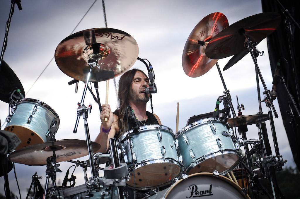 Gaia Mesiah ovládla pražské Výstaviště. Doprovodili ji The Cork Brothers a Roman Lomtadze