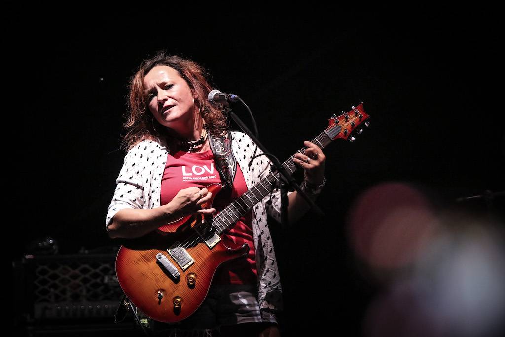 Gaia Mesiah ovládla pražské Výstaviště. Doprovodili ji The Cork Brothers a Roman Lomtadze