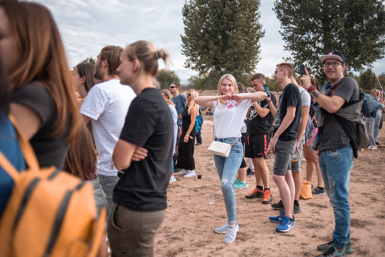 ATMO Music v Hostivaři. Přehrady Fest skončil kvůli dešti a větru dříve, na Calltu nedošlo