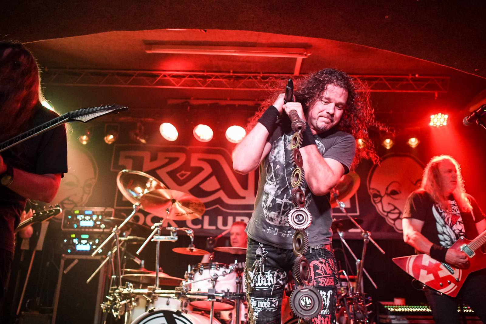 Kain je mrtev. Poslední koncert žižkovského 