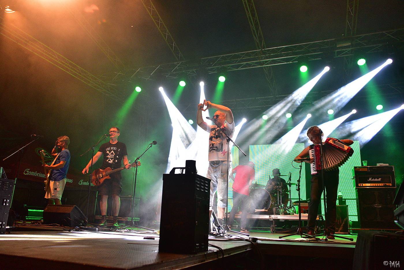 Tři Sestry se loučili s létem. Byl to mejdan od začátku do konce 