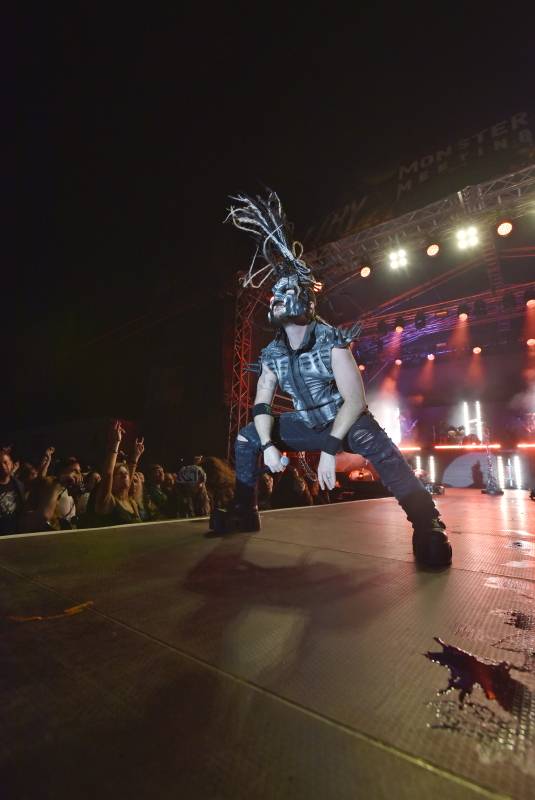 Dymytry a Traktor přivezli Monster Meeting do Výravy. Akci přerušila monstrózní bouře