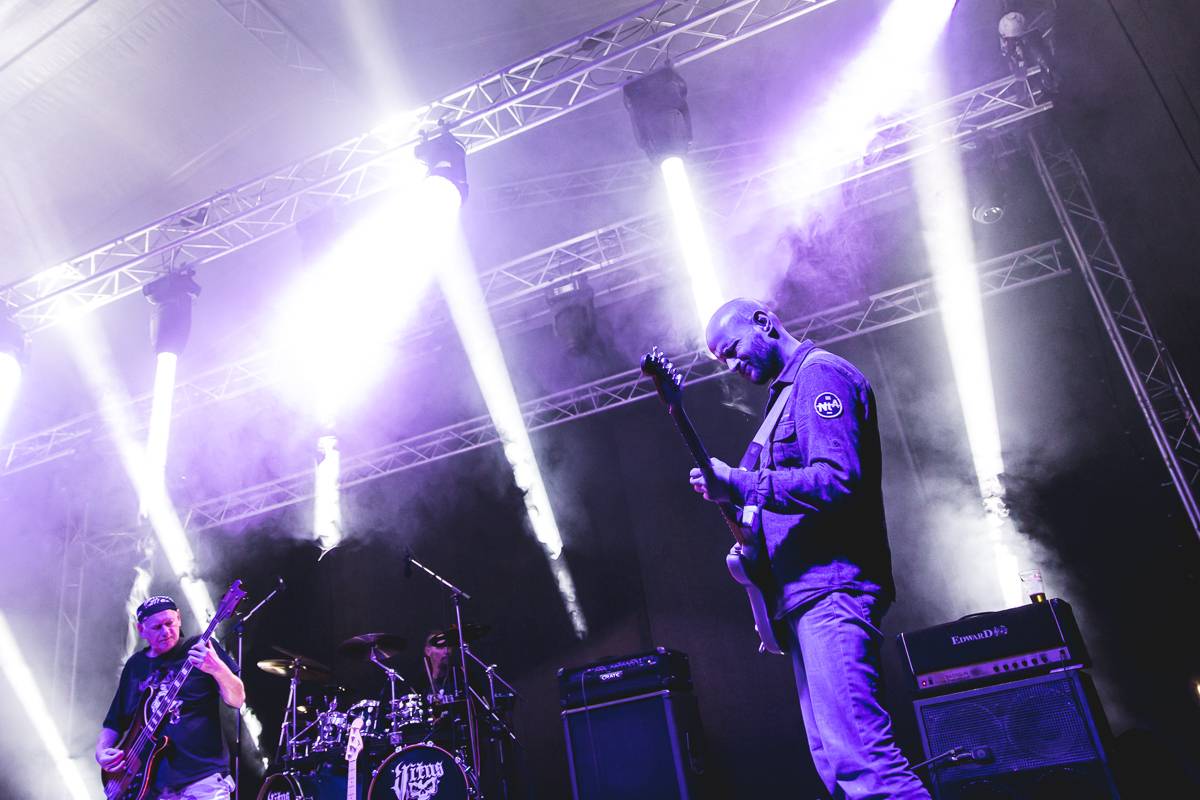 Pohoda na Osecké pohodě. V pátek zahráli Anna K., UDG a Akrobat 