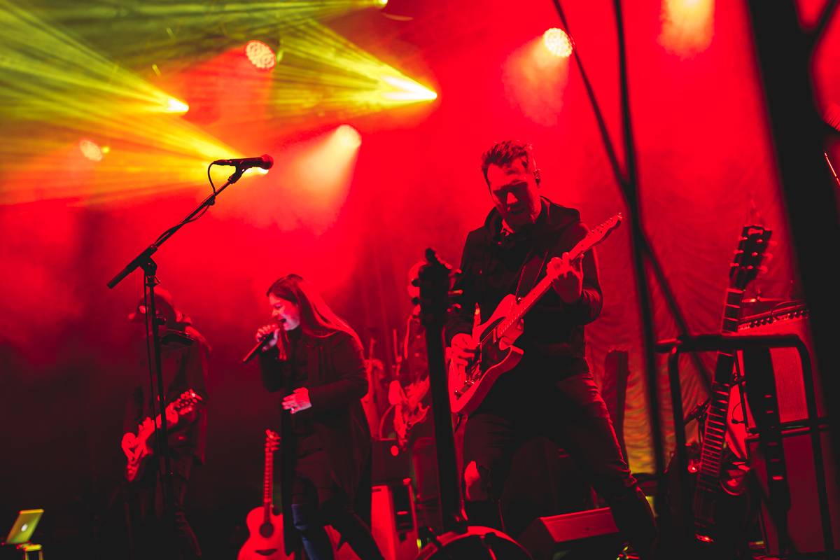 Pohoda na Osecké pohodě. V pátek zahráli Anna K., UDG a Akrobat 