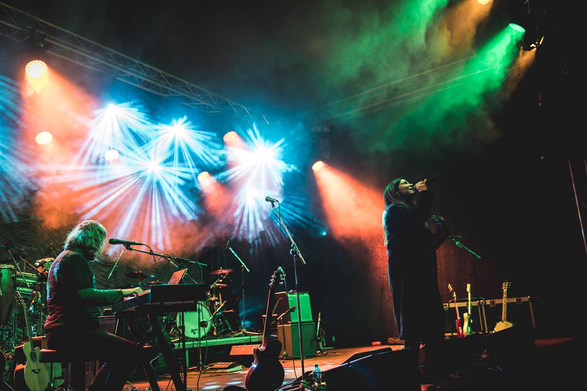 Pohoda na Osecké pohodě. V pátek zahráli Anna K., UDG a Akrobat 