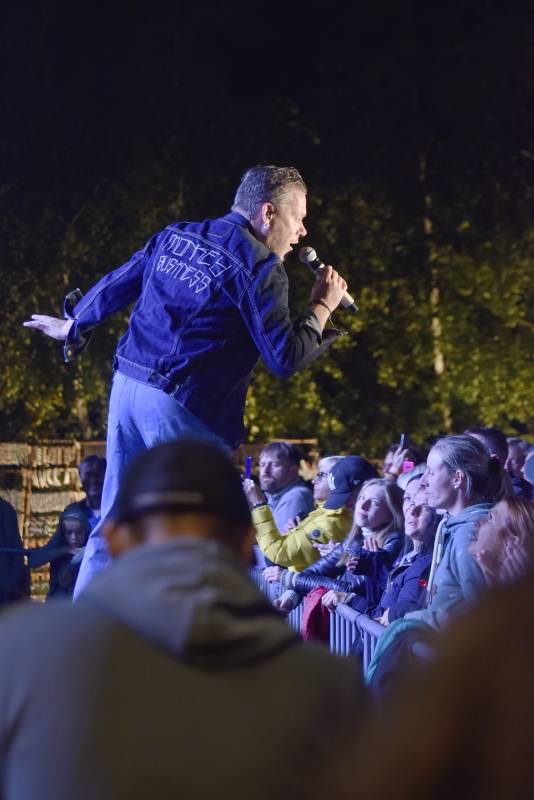 Monkey Business, J.A.R., Bára Poláková a MYDY roztančili Letní parket Výrava