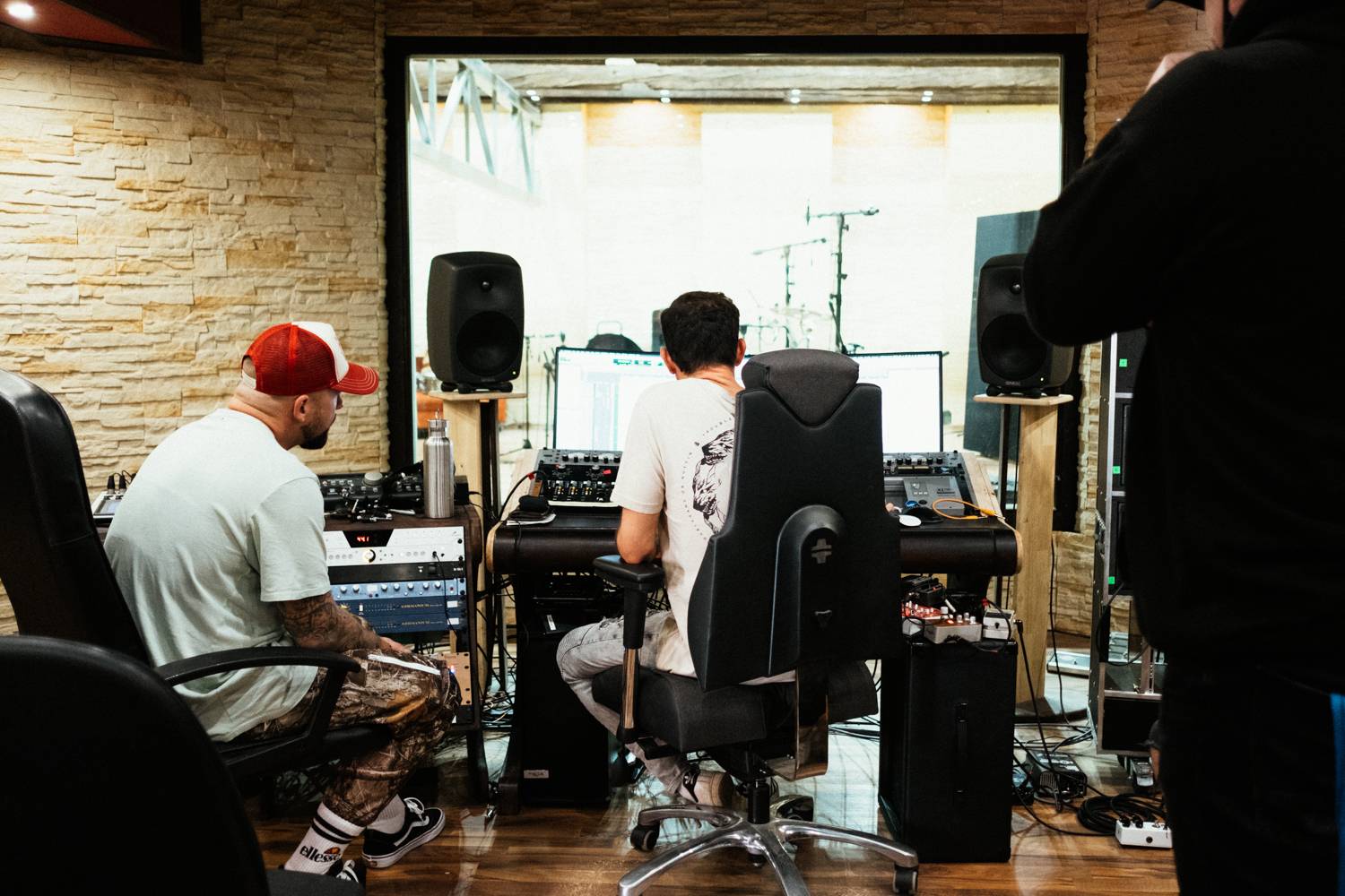 Marpo natáčí sólovou desku, bude špinavá a víc country