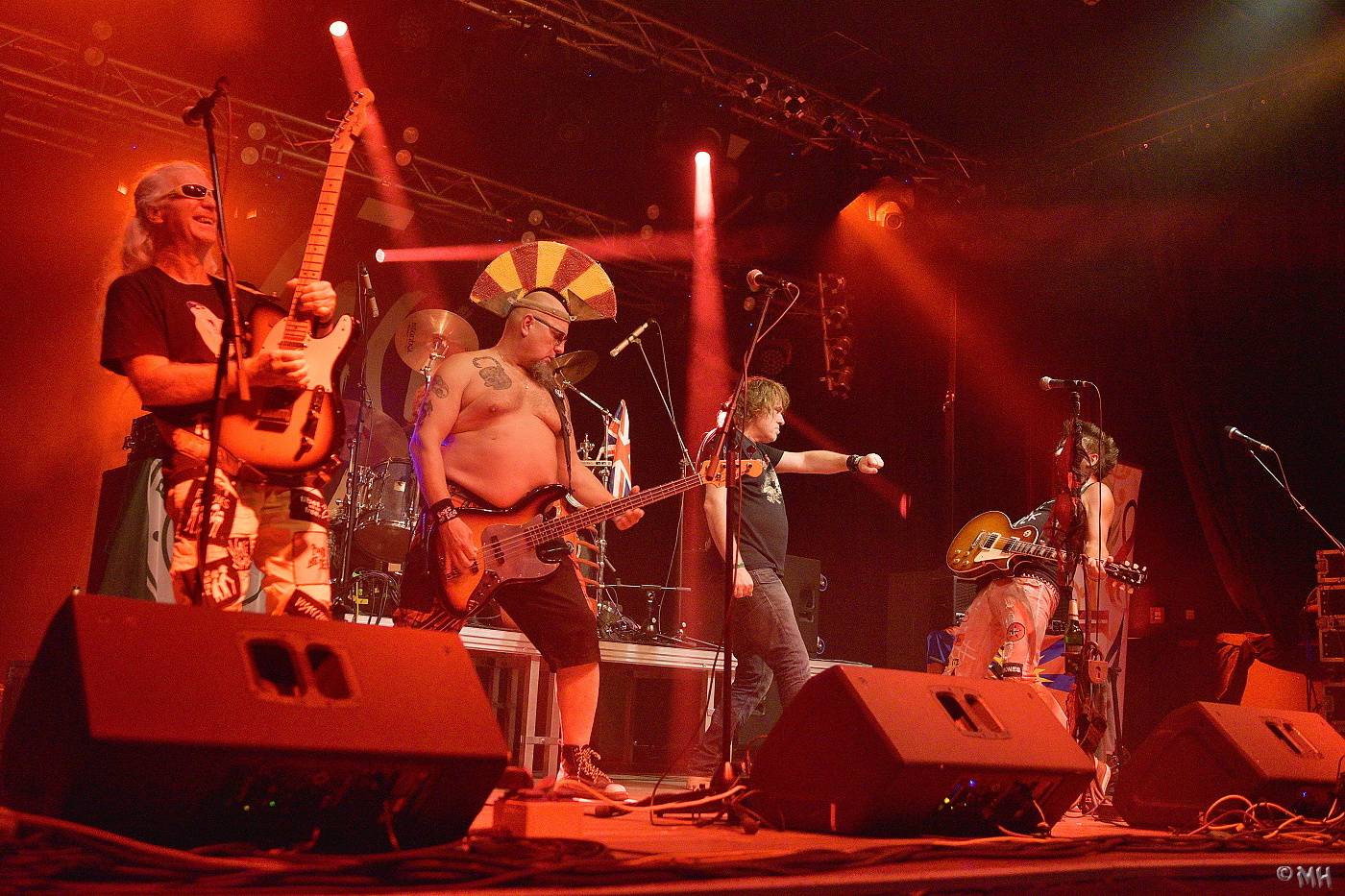 Visací zámek vsedě, tomu se říká známka punku