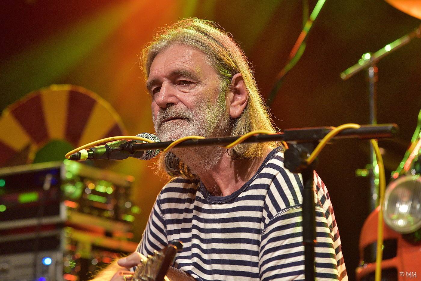 Visací zámek vsedě, tomu se říká známka punku