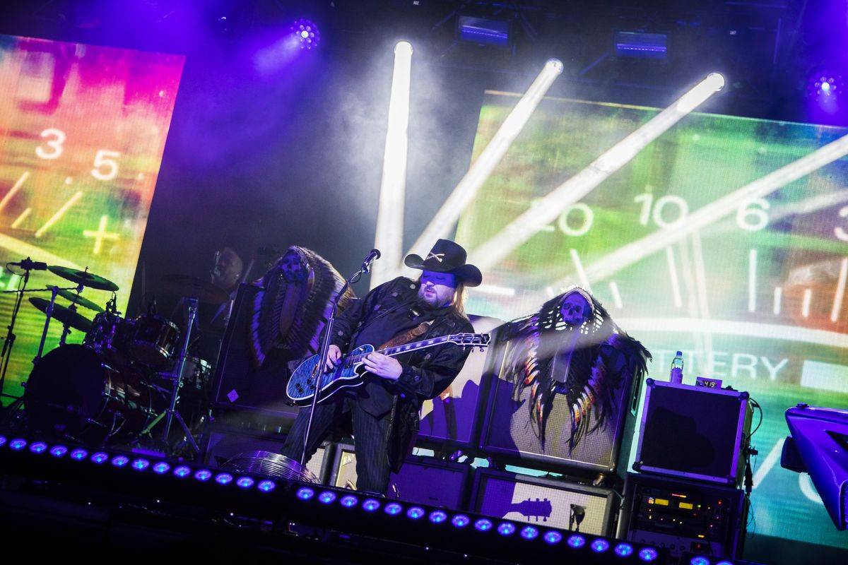 Lucie za deště, ale v euforii. Finále festivalu Praha Září se dost možná zapíše do historie