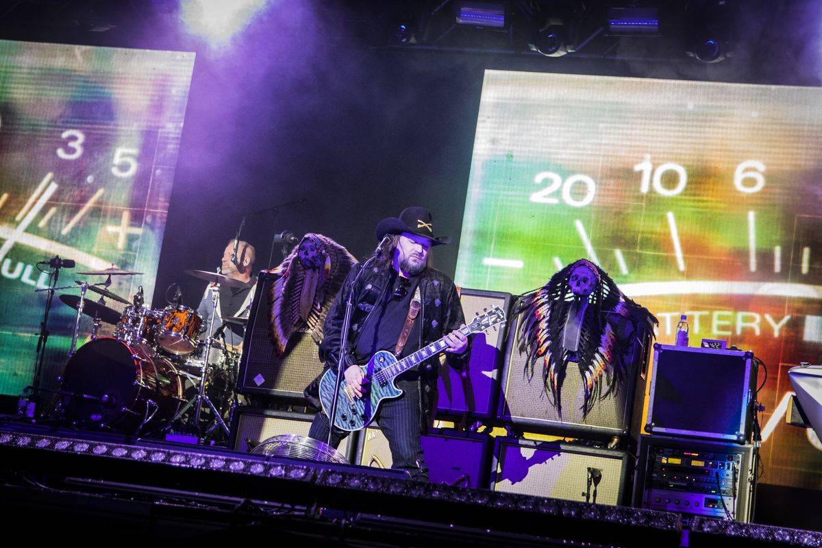 Lucie za deště, ale v euforii. Finále festivalu Praha Září se dost možná zapíše do historie