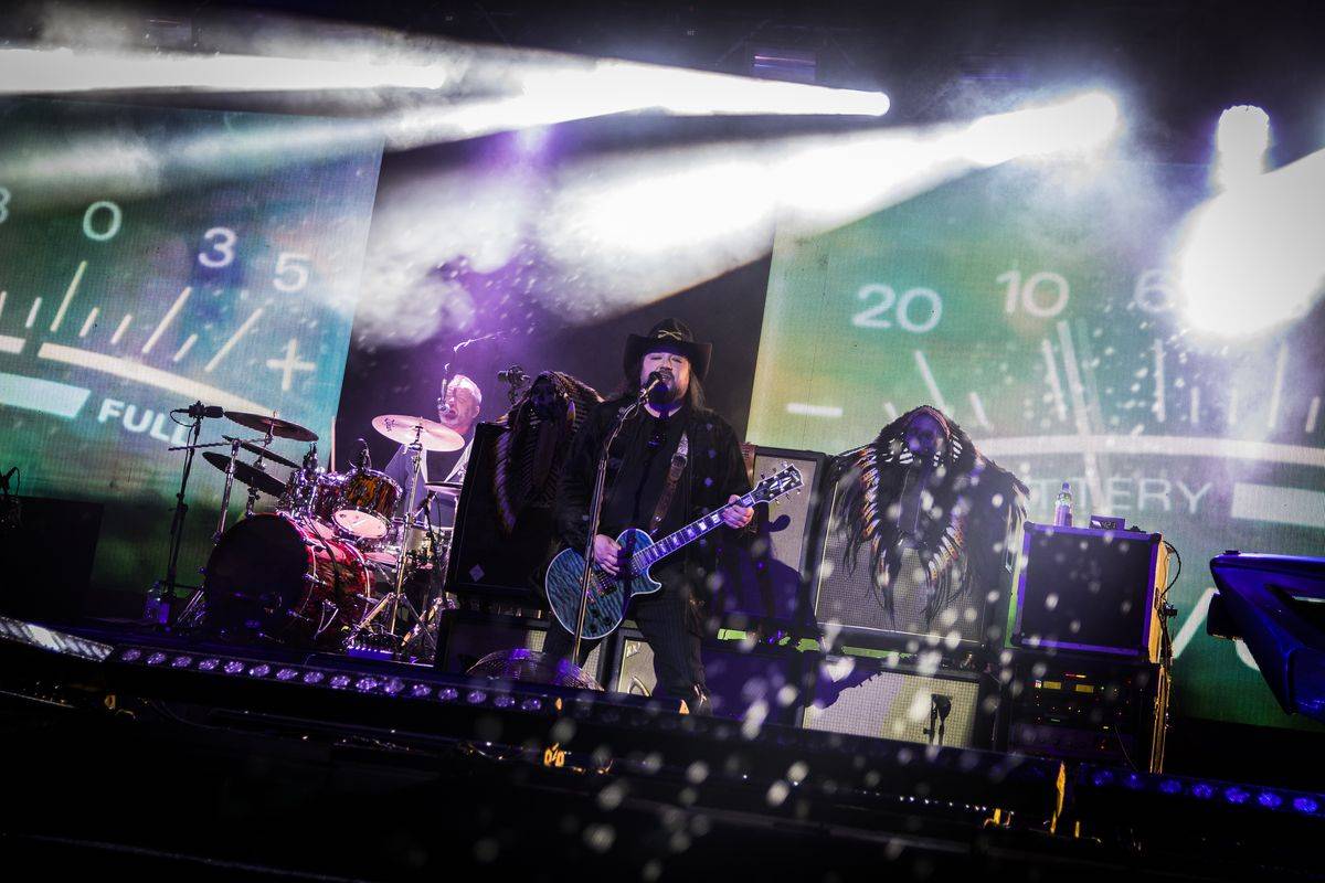 Lucie za deště, ale v euforii. Finále festivalu Praha Září se dost možná zapíše do historie