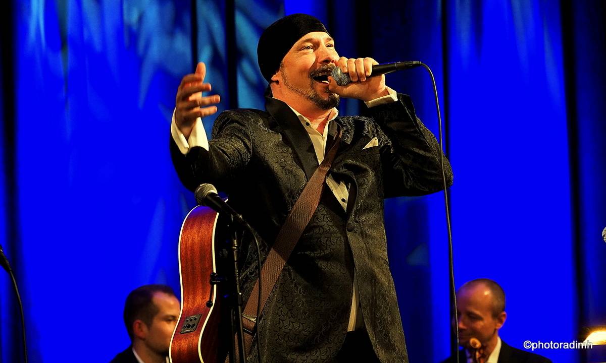 4 Tenoři zazpívali v Litomyšli, vzpomínalo se také na Karla Gotta   