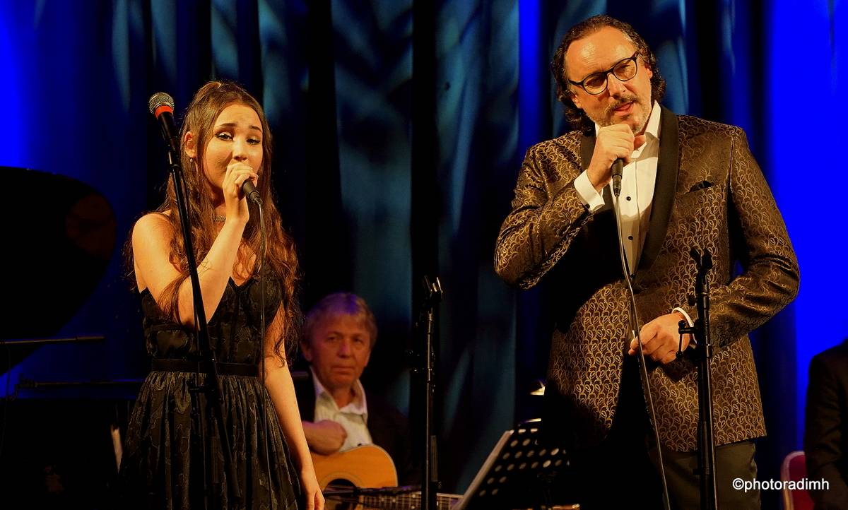 4 Tenoři zazpívali v Litomyšli, vzpomínalo se také na Karla Gotta   