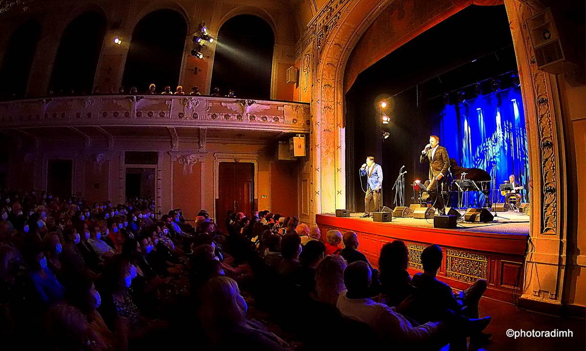 4 Tenoři zazpívali v Litomyšli, vzpomínalo se také na Karla Gotta   