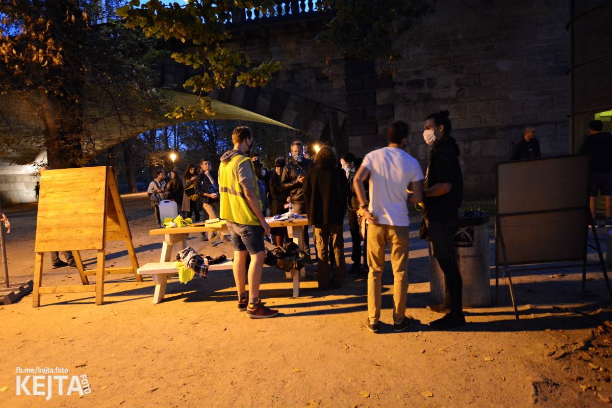 Vypsaná fiXa zahrála k výročí znovuotevření Malostranské besedy