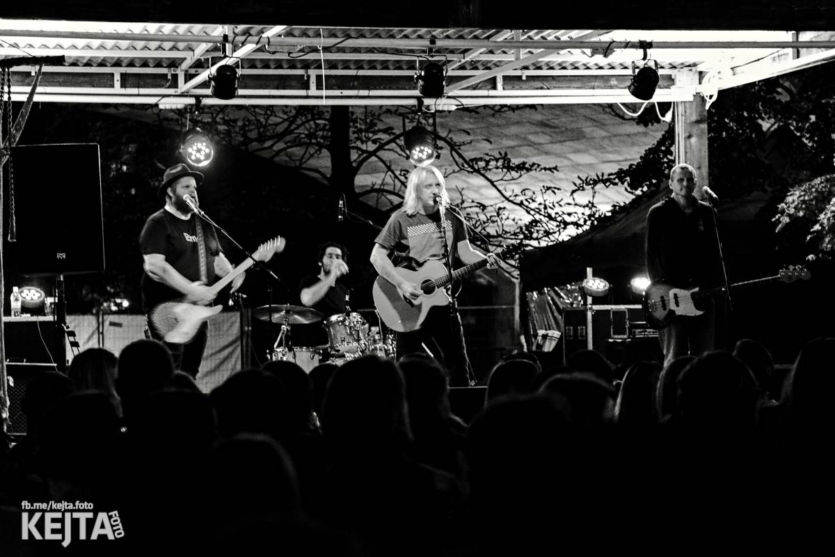 Vypsaná fiXa zahrála k výročí znovuotevření Malostranské besedy