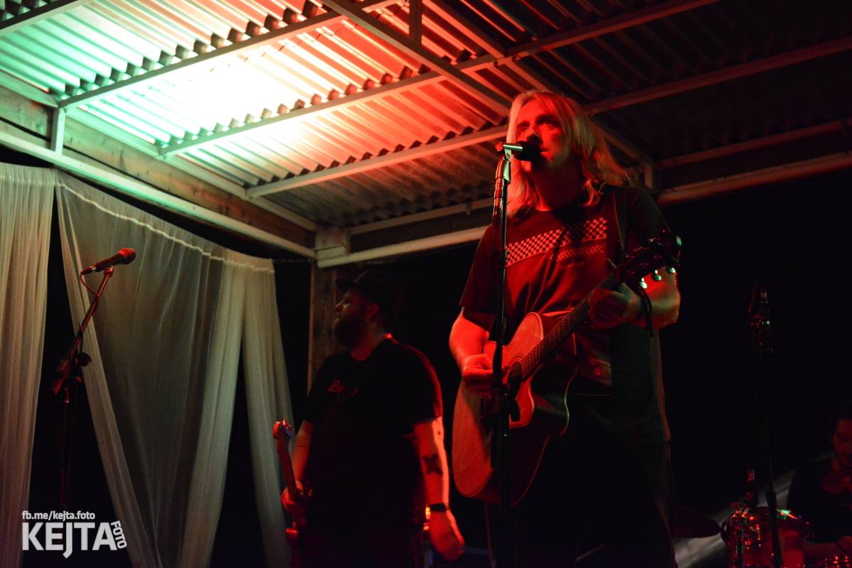 Vypsaná fiXa zahrála k výročí znovuotevření Malostranské besedy