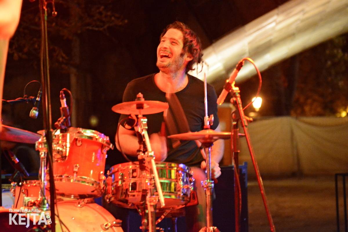 Vypsaná fiXa zahrála k výročí znovuotevření Malostranské besedy