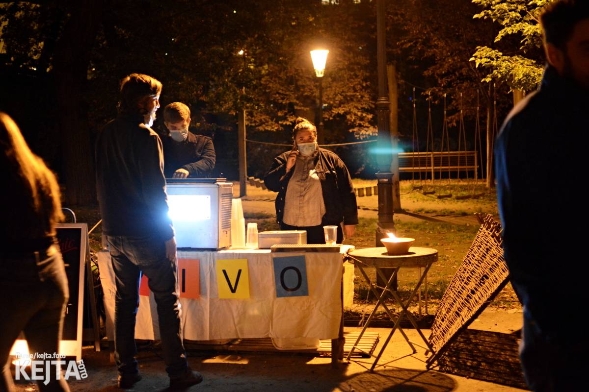 Vypsaná fiXa zahrála k výročí znovuotevření Malostranské besedy