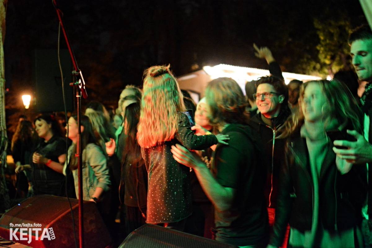 Vypsaná fiXa zahrála k výročí znovuotevření Malostranské besedy