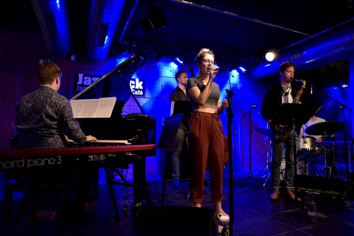 Allison Wheeler zahrála pražskému Jazz Docku moderní jazz