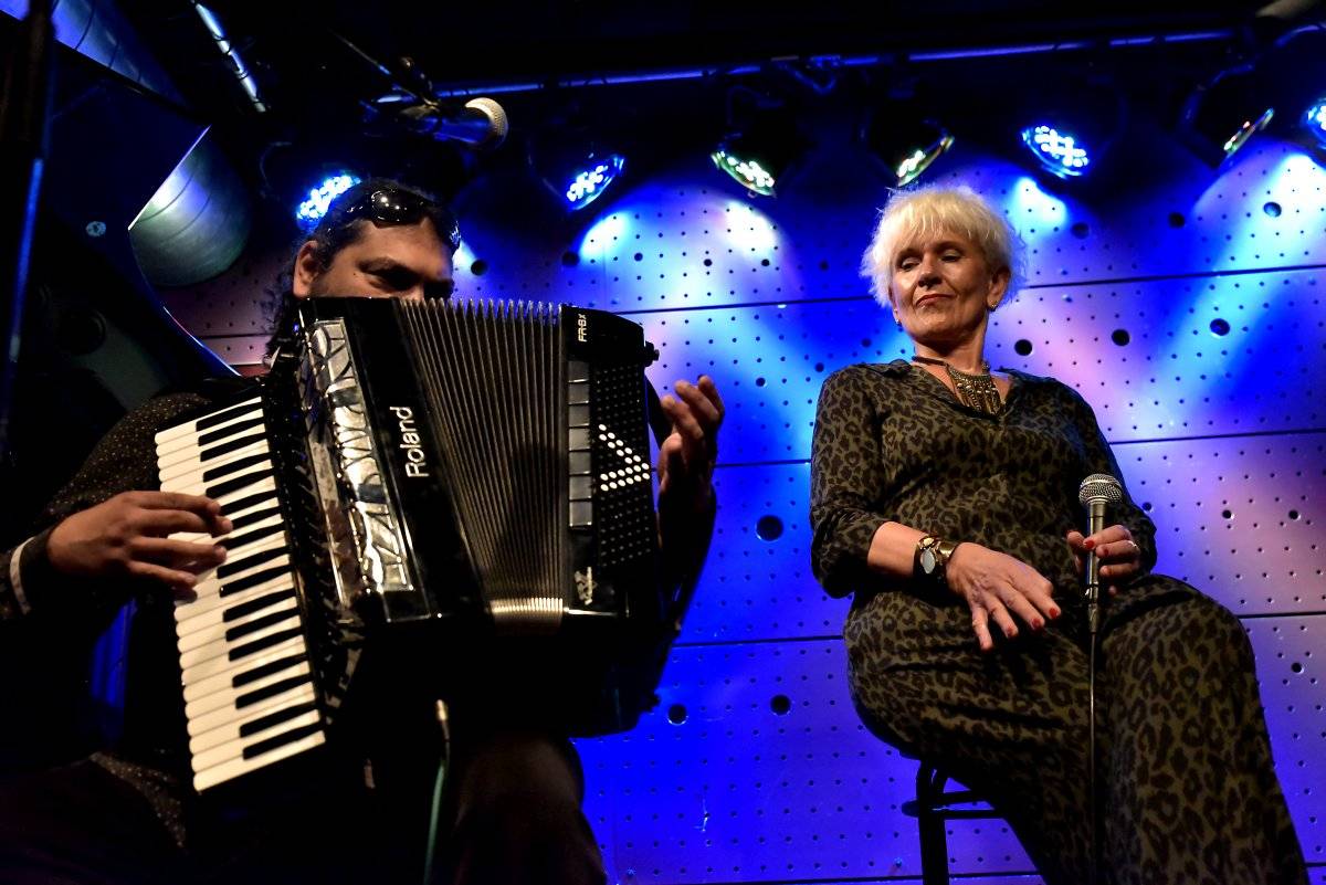 Irena Budweiserová pokřtila spolu s Jakubem Rackem Křídla