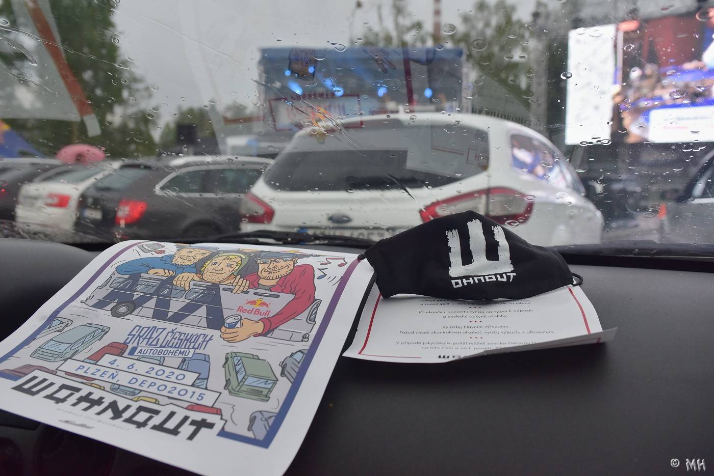 Divným rokem okem fotografů | Uriah Heep, Rammstein Tribute i narozeniny Harlej stihl nafotit Martin Hanáček