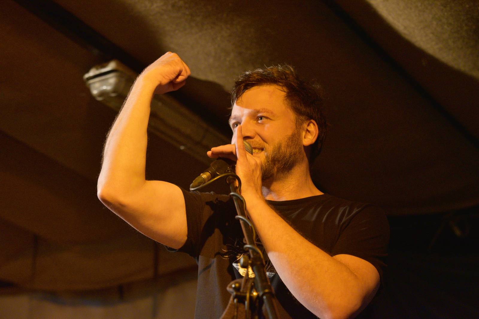 Divným rokem okem fotografů | Uriah Heep, Rammstein Tribute i narozeniny Harlej stihl nafotit Martin Hanáček