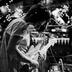 Divným rokem okem fotografů | Komorní John Wolfhooker, radost na křtu 7krát3 a nová láska Summer Punk Party. Rok 2020 podle Pavly Dolanské