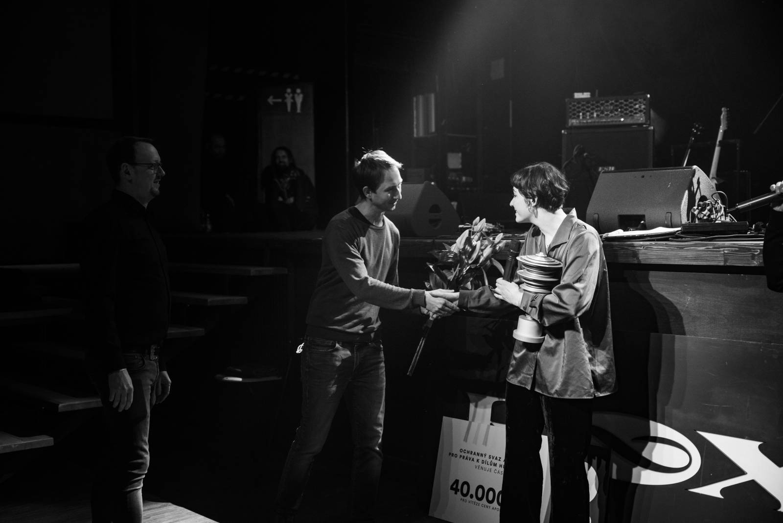 V Roxy se předávaly Ceny Apollo. České hudební kritiky si podmanilo album Amelie Siba