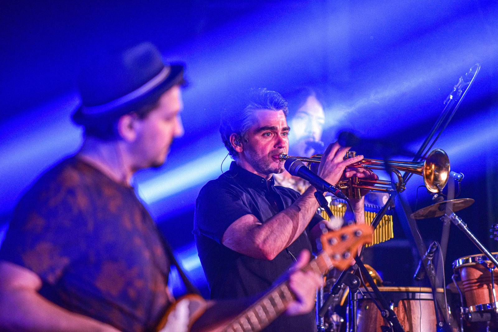 Bohatý program včetně studia Ligy mistrů. Streamovaný koncert Kryštof byl plnohodnotnou show