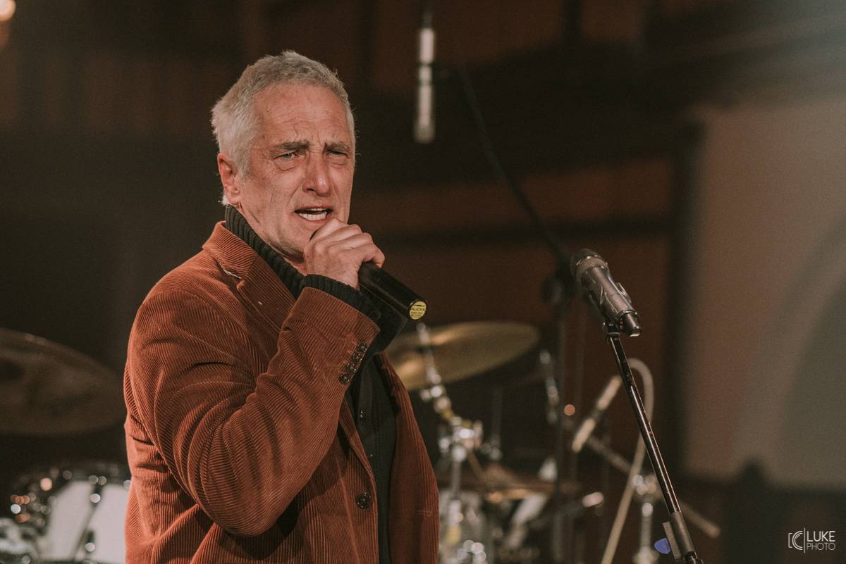 Mňága a Žďorp zahájila jarní turné a bylo to Spešl. Petr Fiala oslavil narozeniny, blahopřáli Tomáš Hanák, Petr Váša i Čechomor