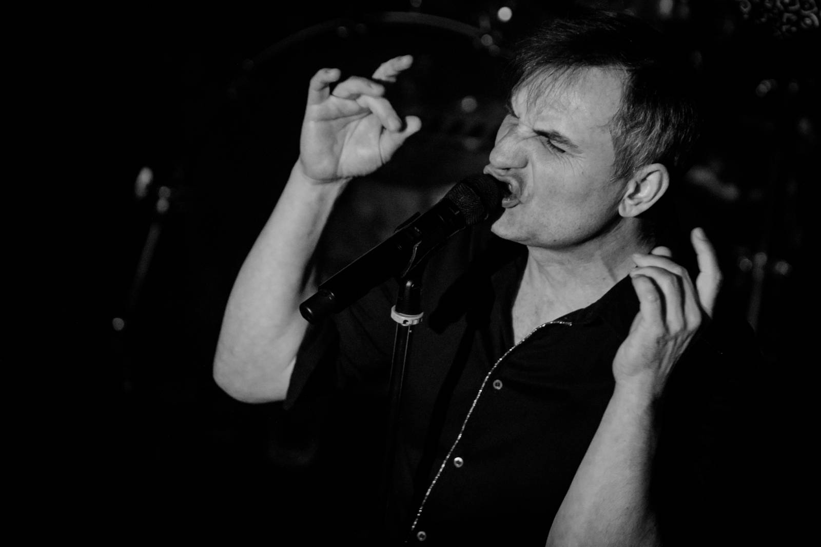 Mig 21 zahráli v Lucerna Music Baru, sledovali je fanoušci z celého světa