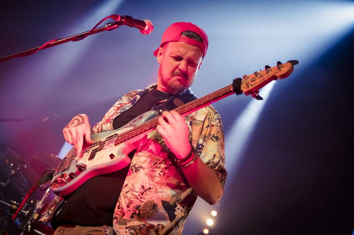 Gaia Mesiah vyhrávala z Paláce Akropolis, energie jako za normálních časů nechyběla