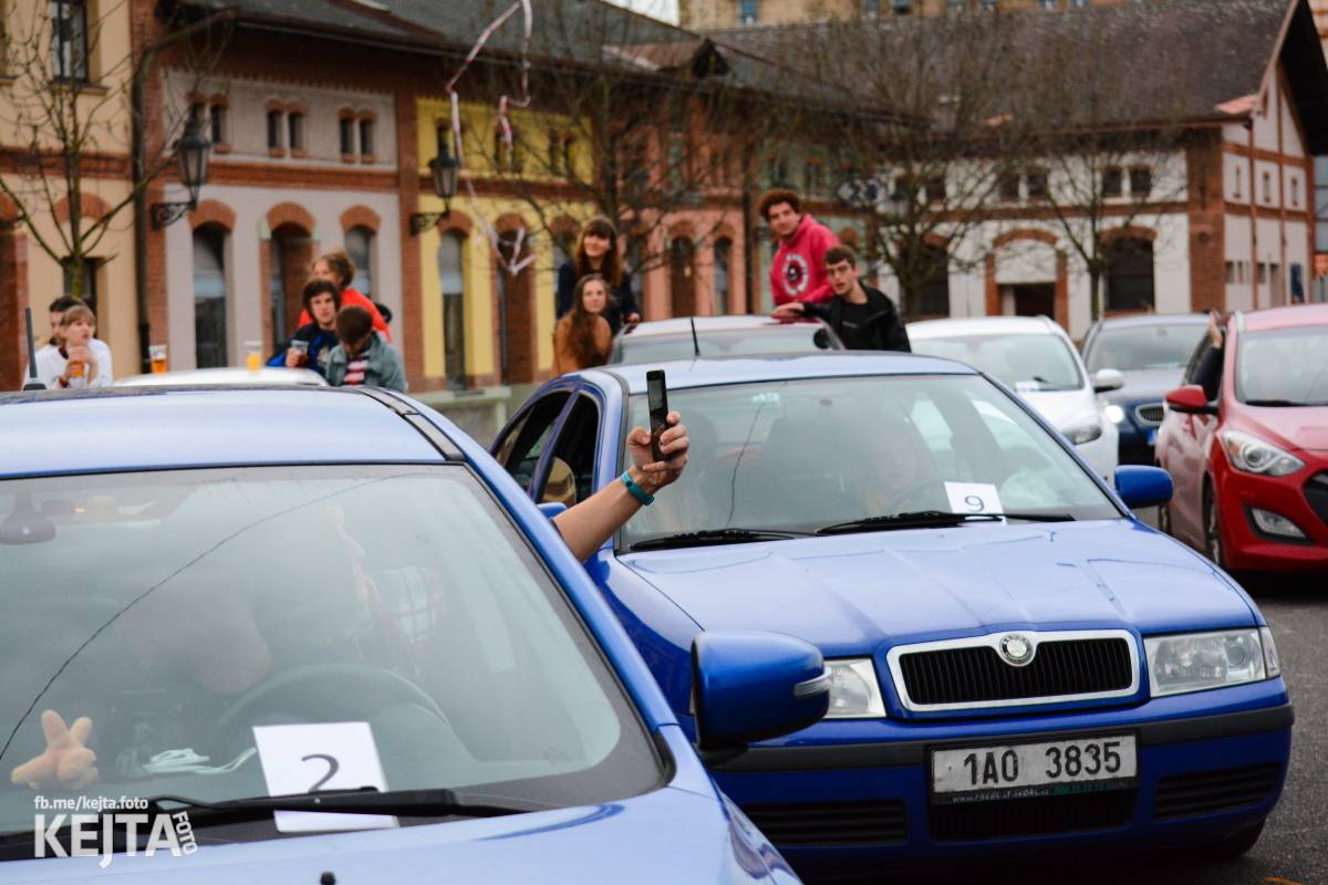 Znouzectnost opět rozproudila krev diváků na Artparkingu