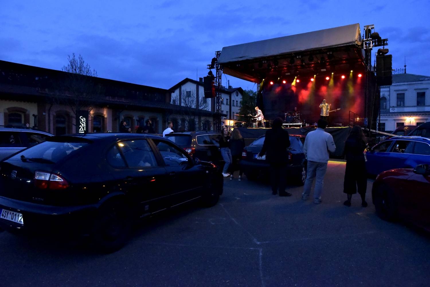 Mezinárodní den jazzu oslavili koncertem v Holešovicích Ochepovsky Project a 7krát3