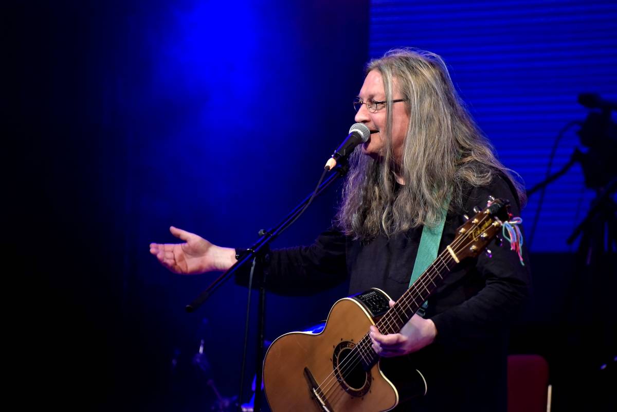 Bluefest objektivem Davida Webra. Festival sledovali fanoušci online